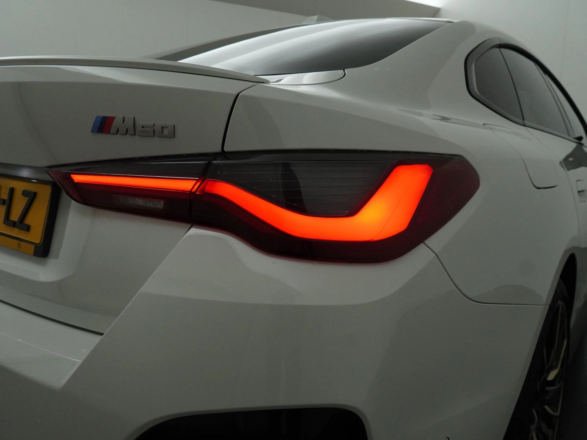 Hoofdafbeelding BMW i4