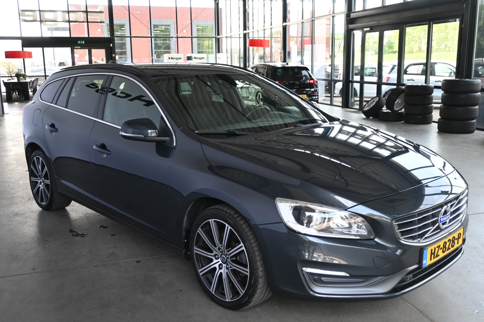 Hoofdafbeelding Volvo V60