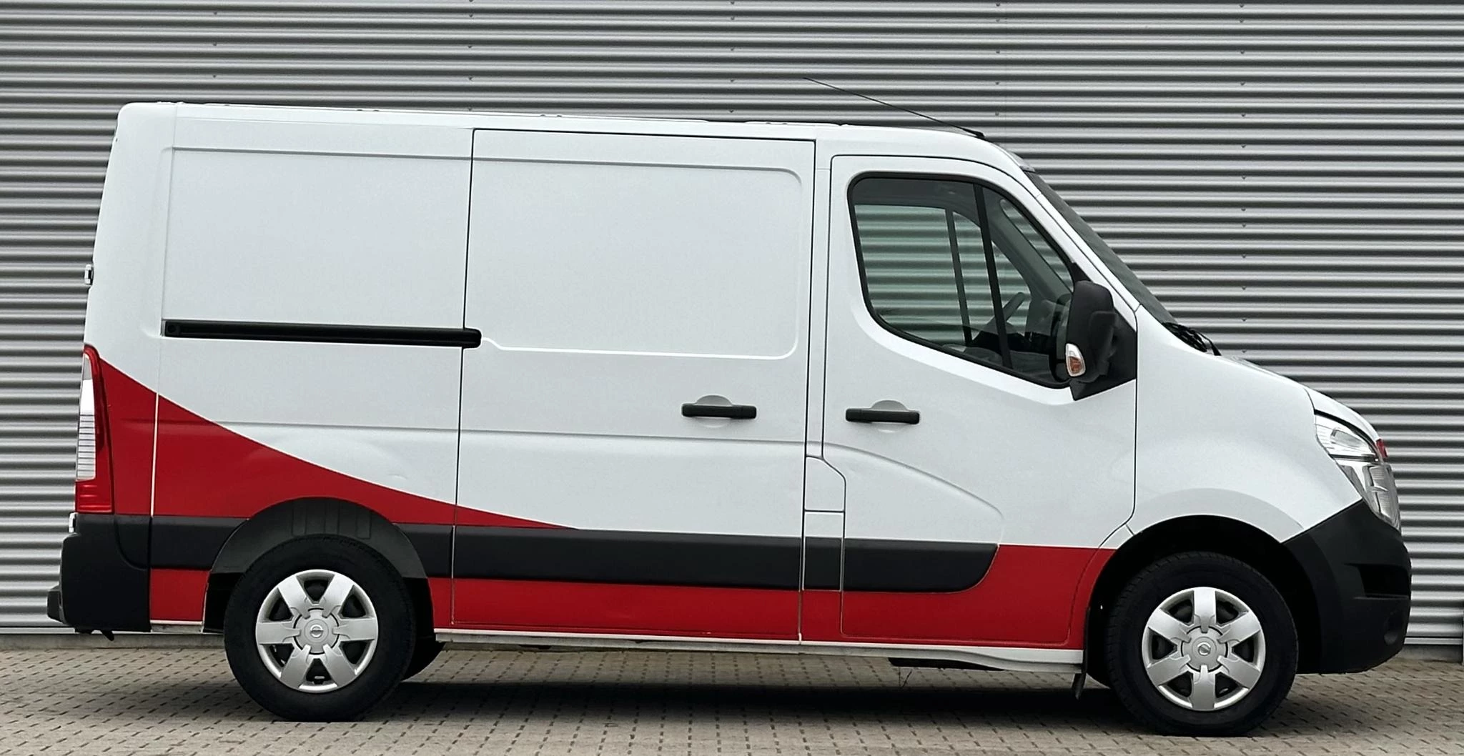 Hoofdafbeelding Nissan NV400