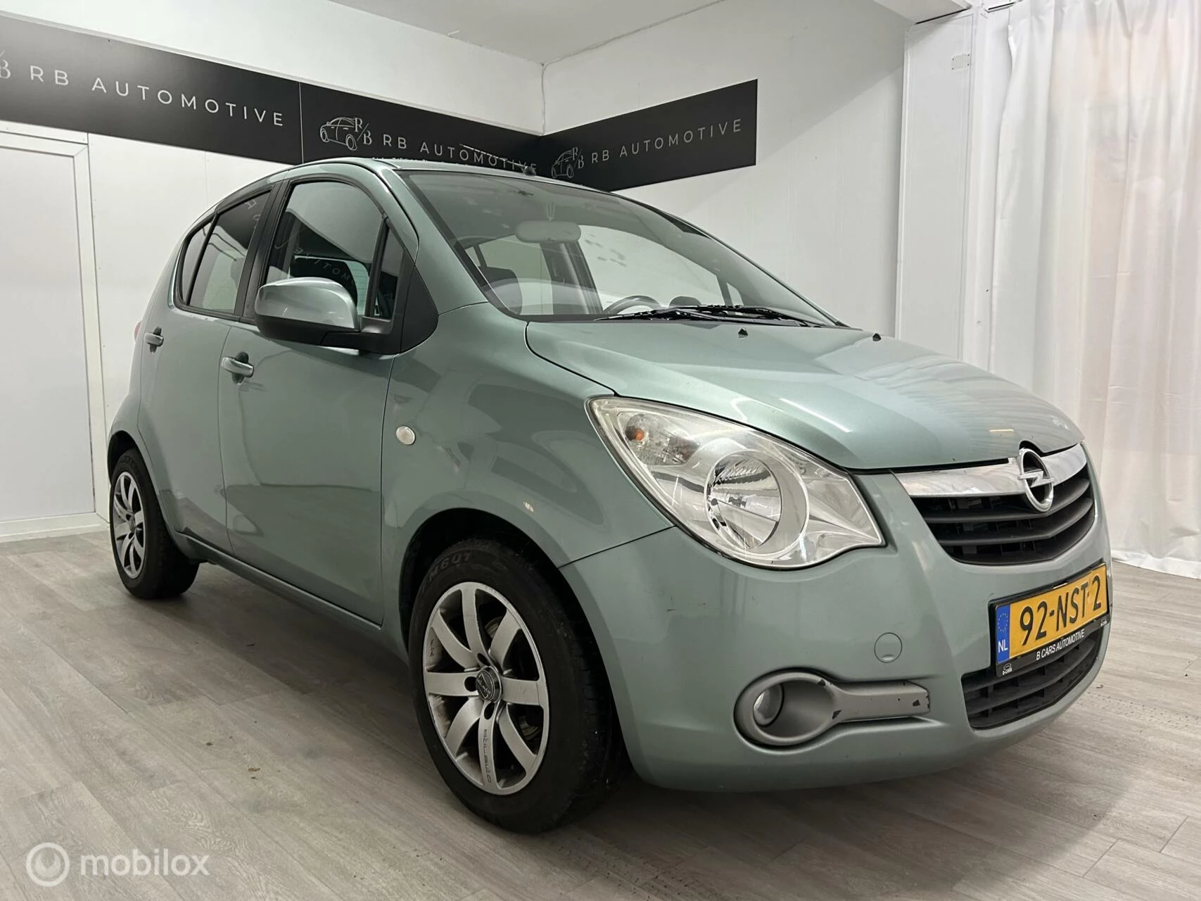 Hoofdafbeelding Opel Agila