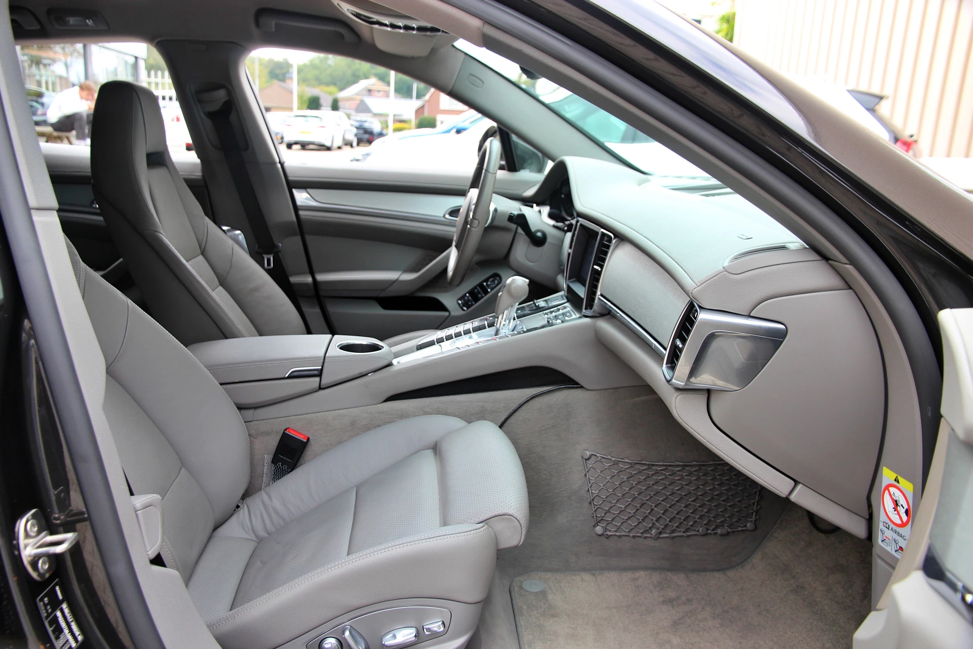 Hoofdafbeelding Porsche Panamera