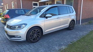 Volkswagen Touran 2.0 TDI SCR 150 Pk Highline Exec. Dsg-7 Alcantara Stoelverw.