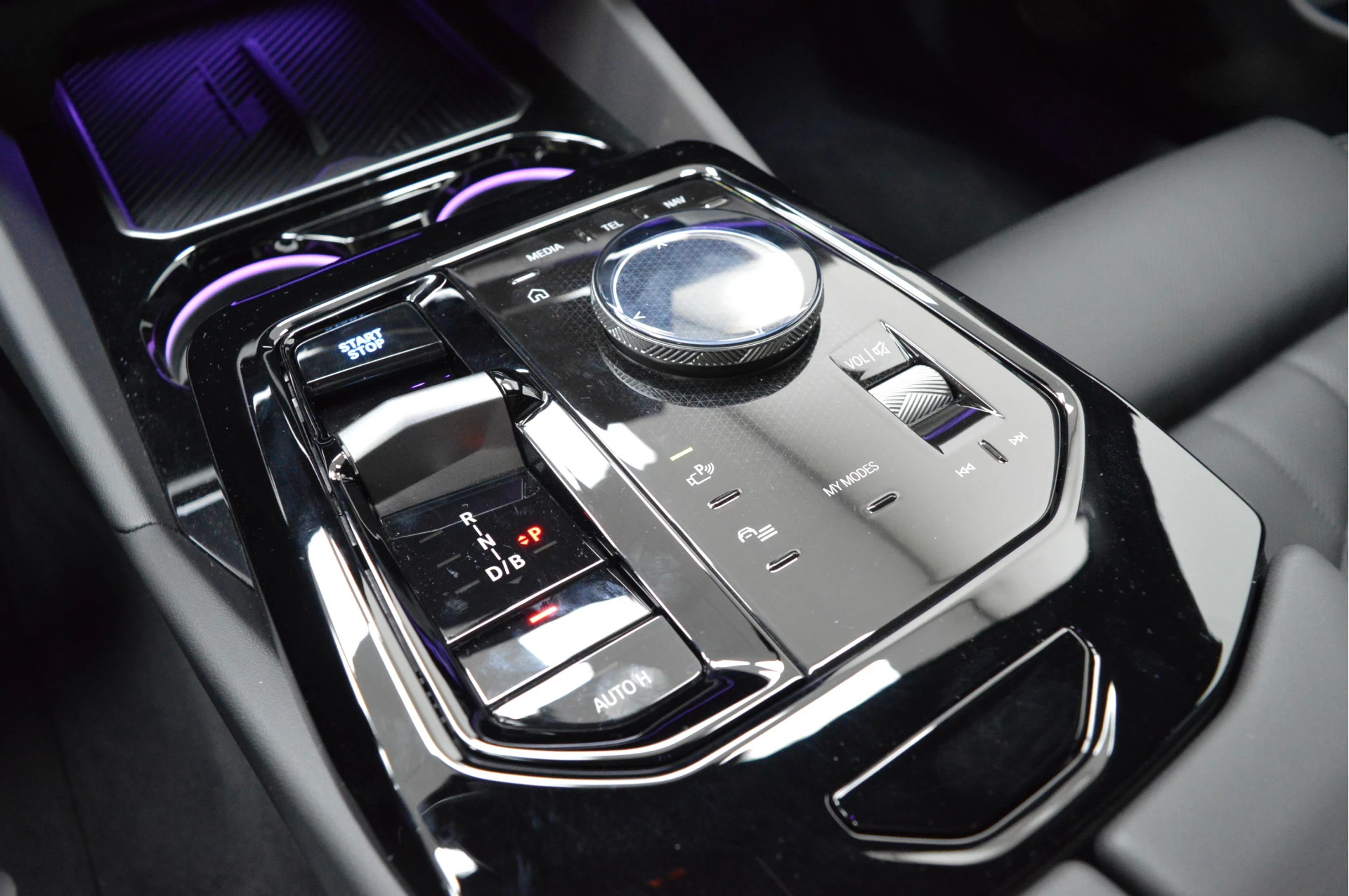 Hoofdafbeelding BMW i5