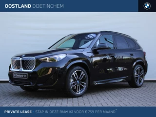 Hoofdafbeelding BMW iX1 BMW iX1 eDrive20 M Sport / Panoramadak / Trekhaak / Adaptieve LED / Sportstoelen / M Adaptief onderstel / Comfort Access / Stuurverwarming