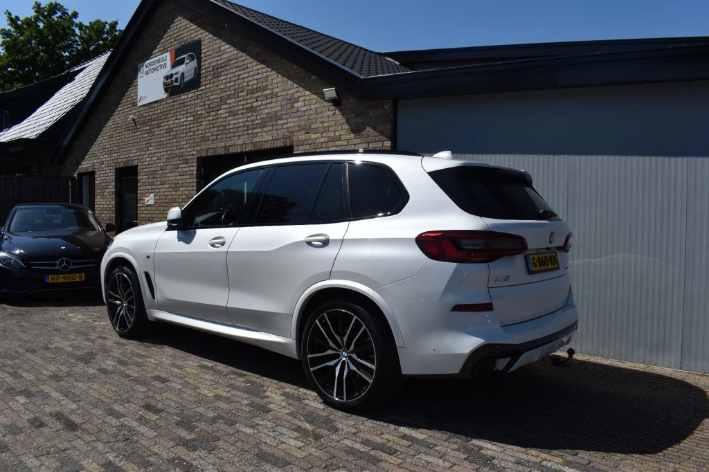 Hoofdafbeelding BMW X5