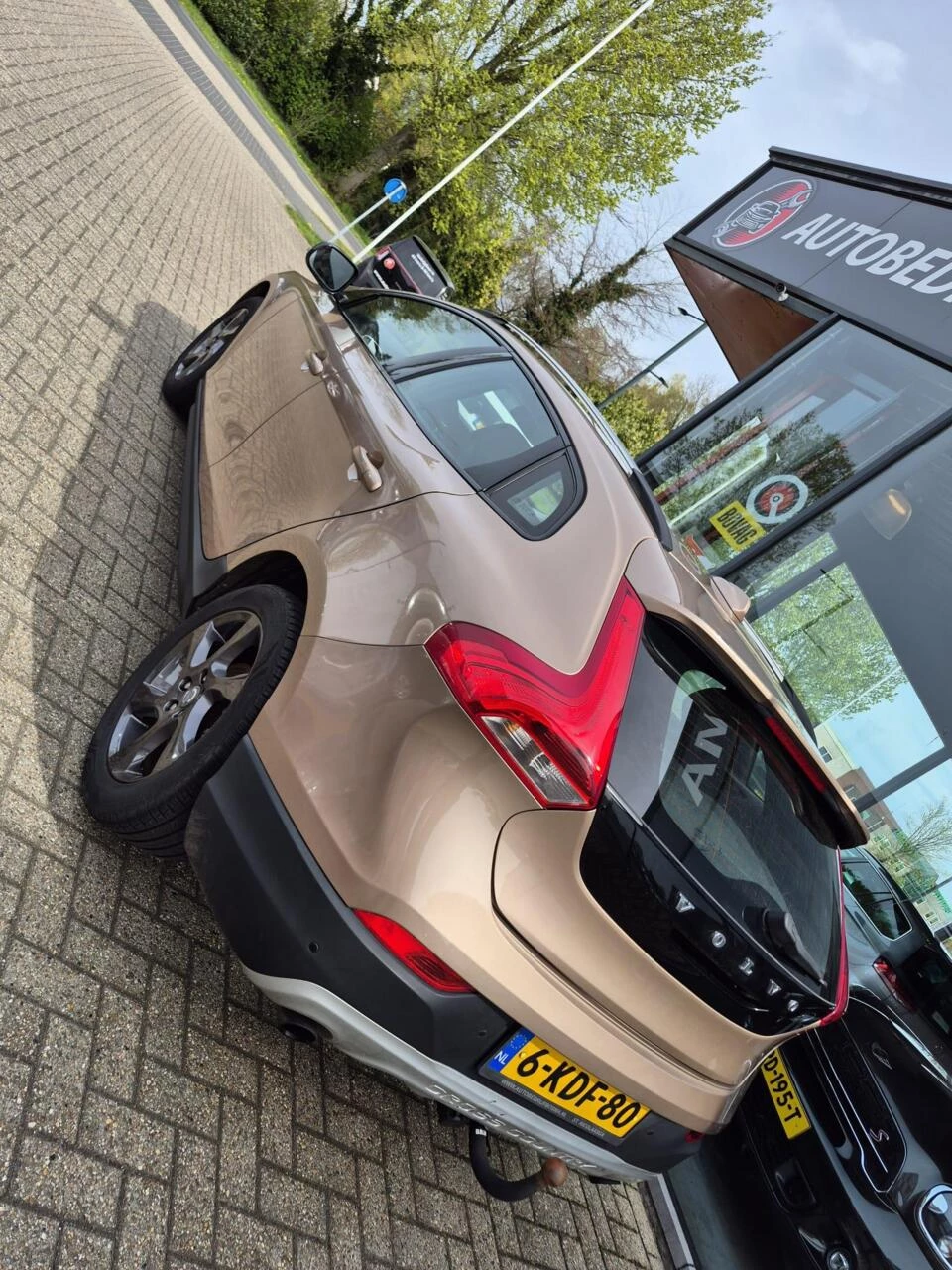 Hoofdafbeelding Volvo V40