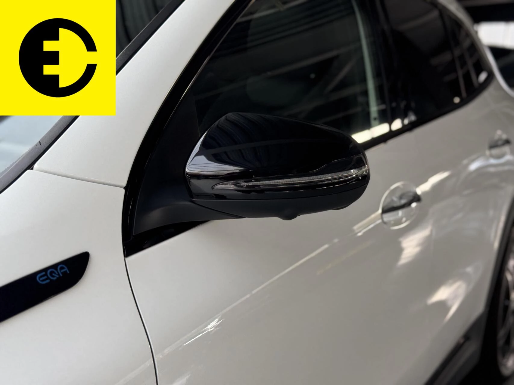Hoofdafbeelding Mercedes-Benz EQA