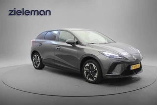 Hoofdafbeelding MG MG4 MG MG4 Comfort 64 kWh - Carplay, Navi, Cruise
