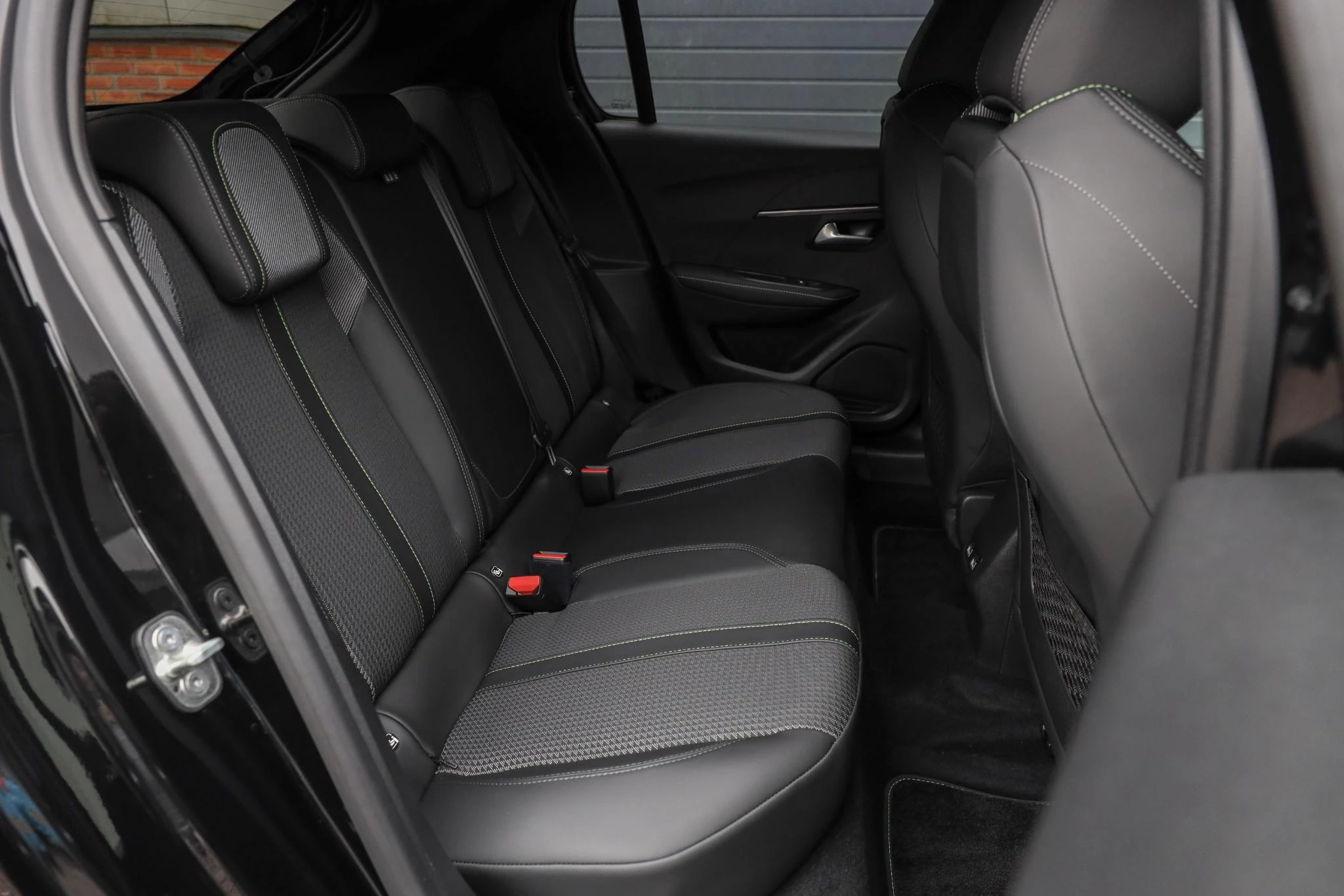 Hoofdafbeelding Peugeot e-208