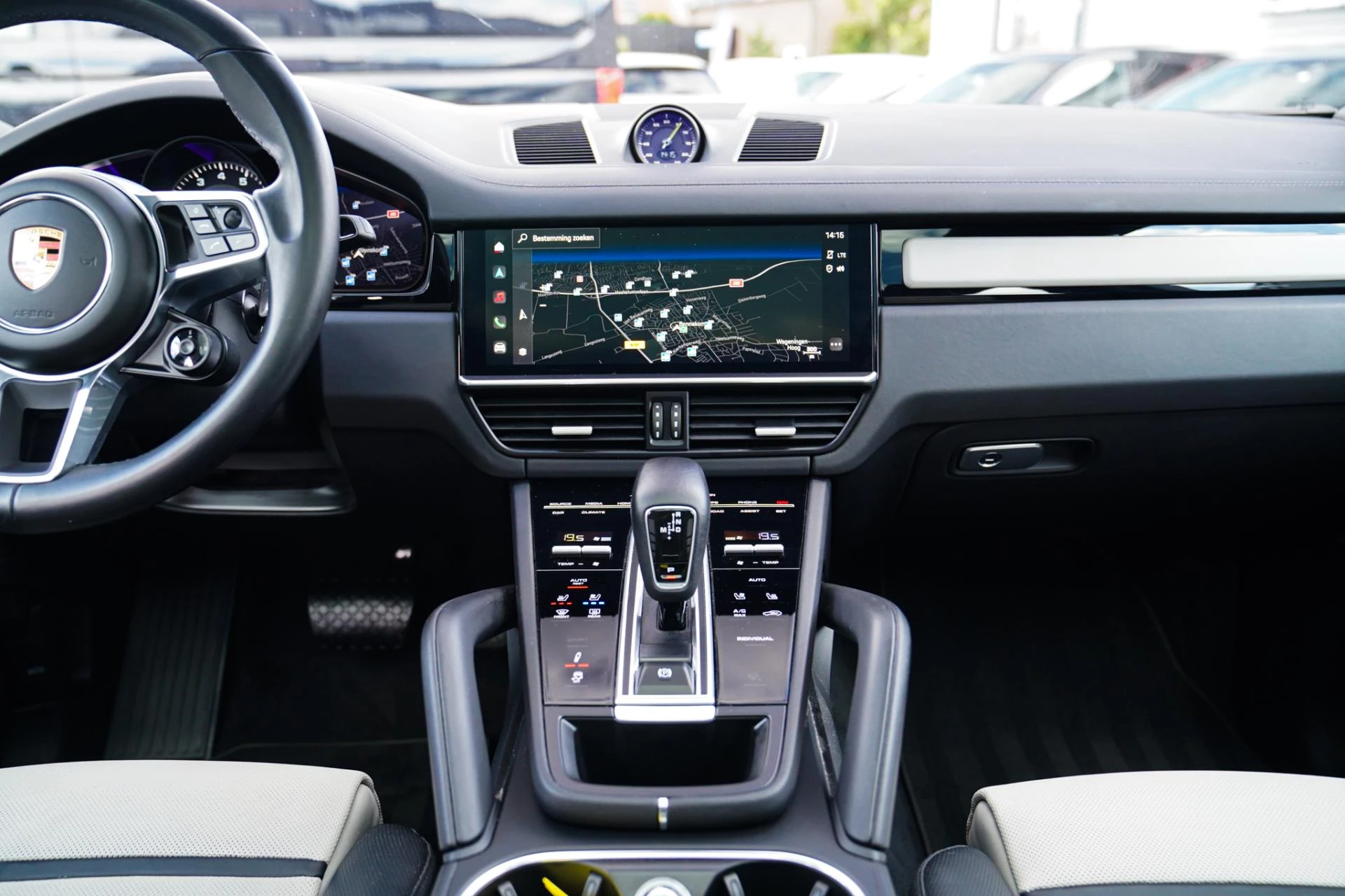 Hoofdafbeelding Porsche Cayenne