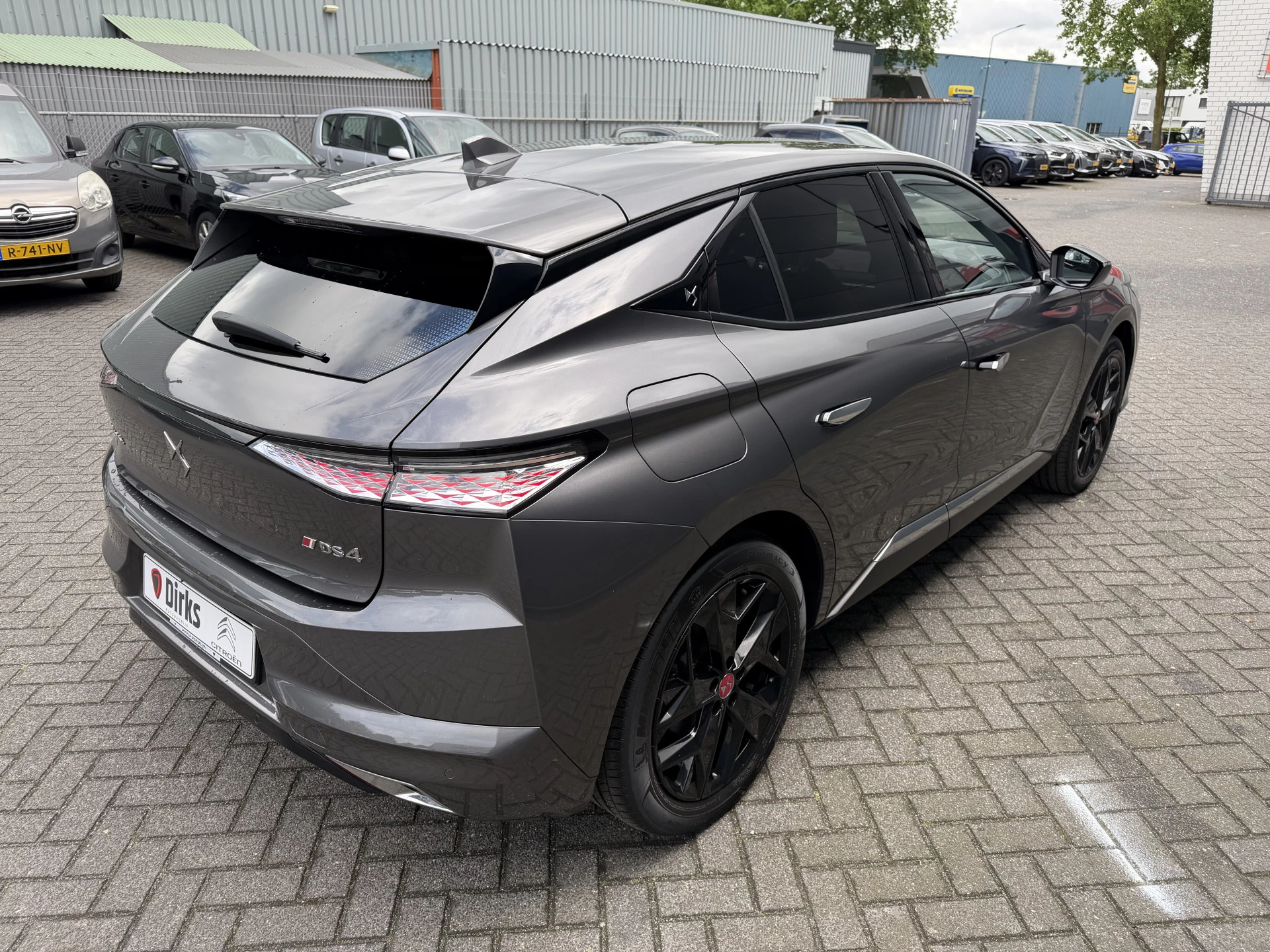 Hoofdafbeelding DS DS 4