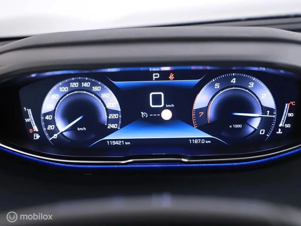 Hoofdafbeelding Peugeot 5008