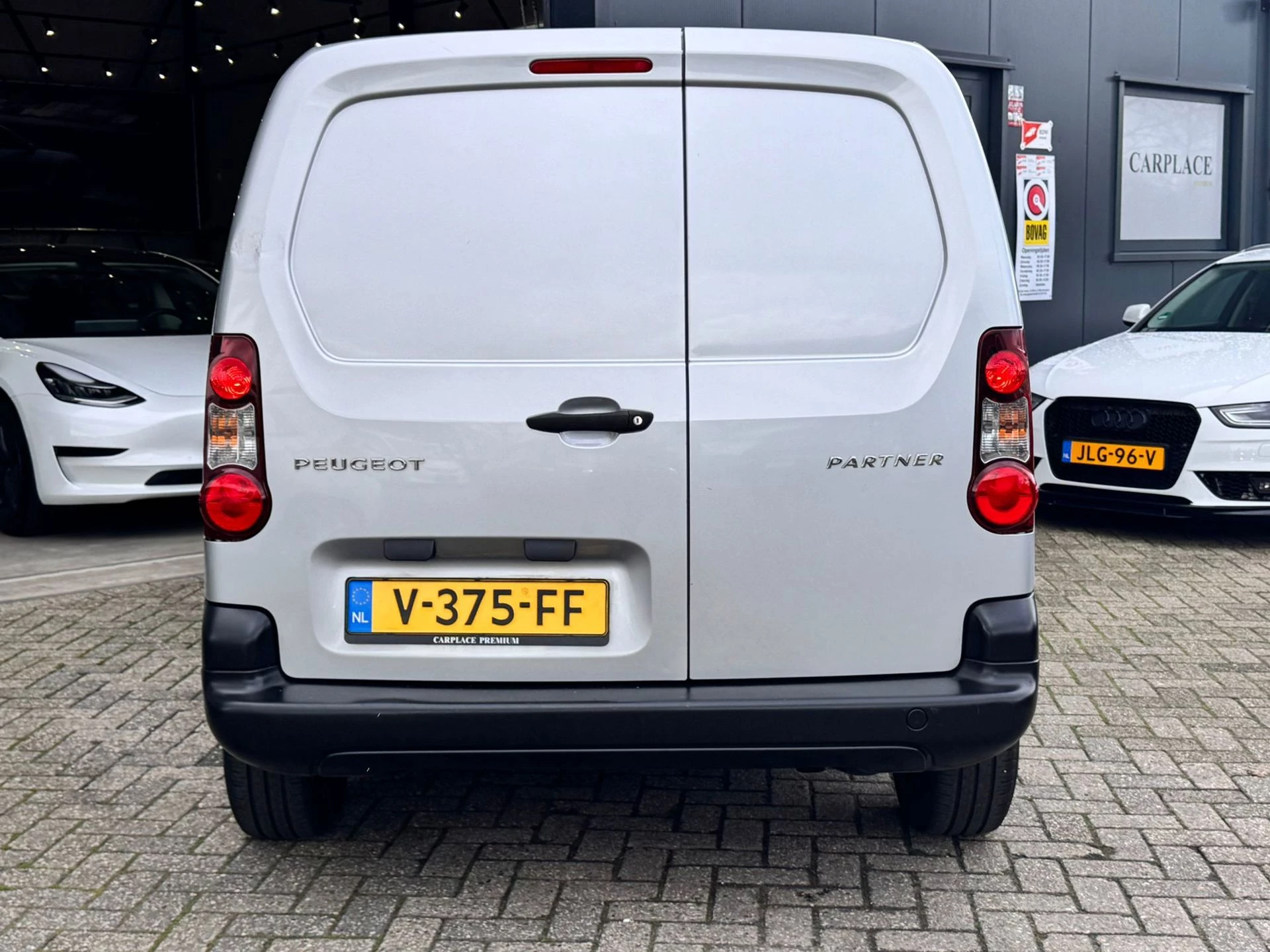 Hoofdafbeelding Peugeot Partner