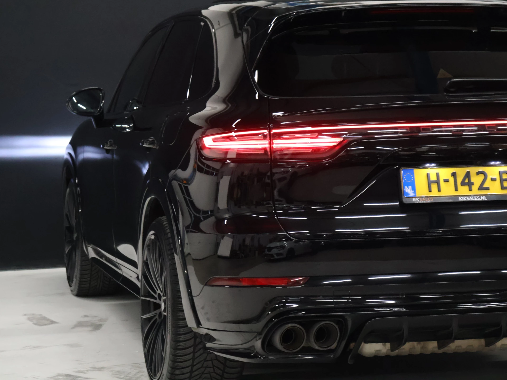 Hoofdafbeelding Porsche Cayenne