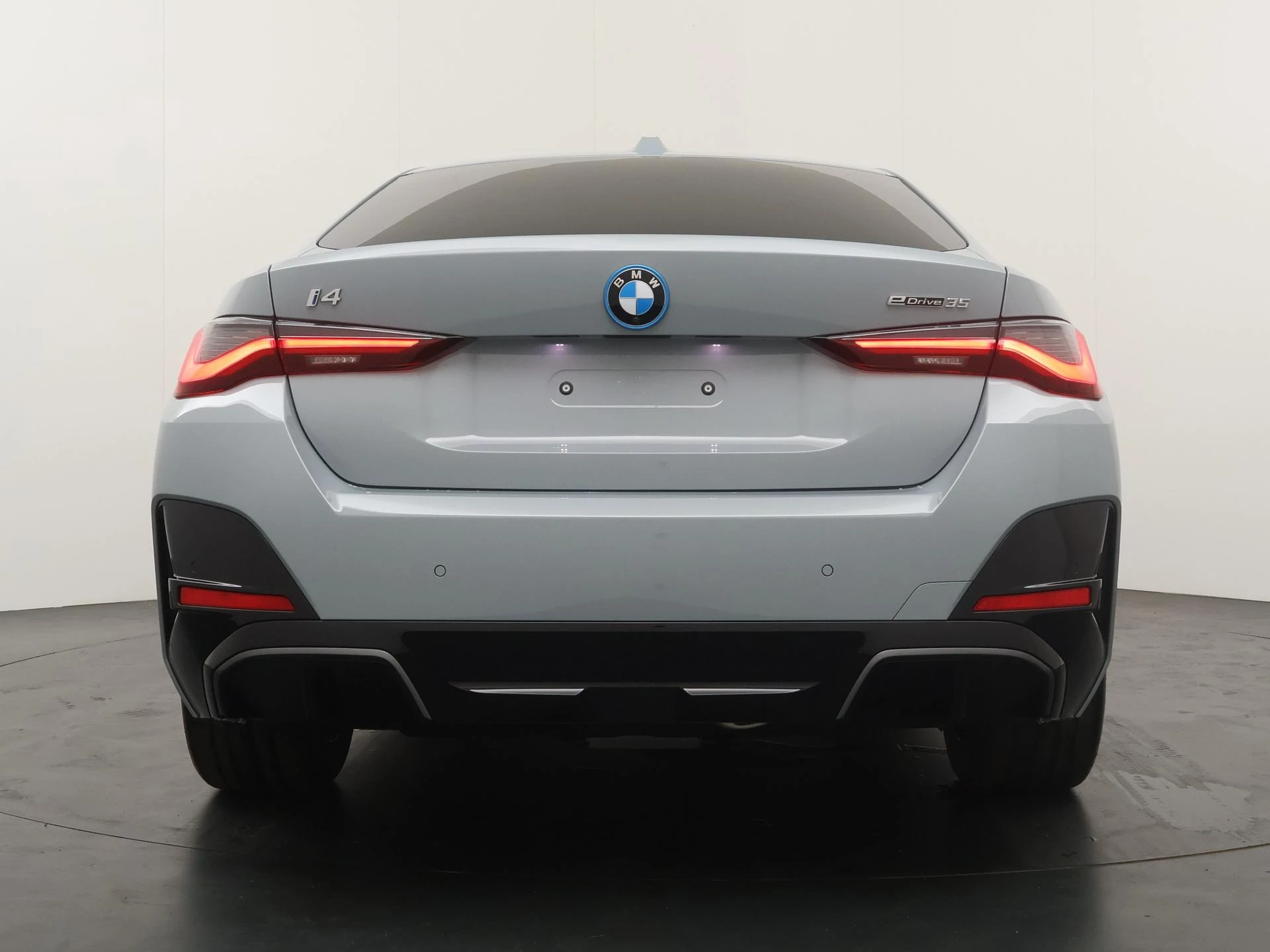 Hoofdafbeelding BMW i4
