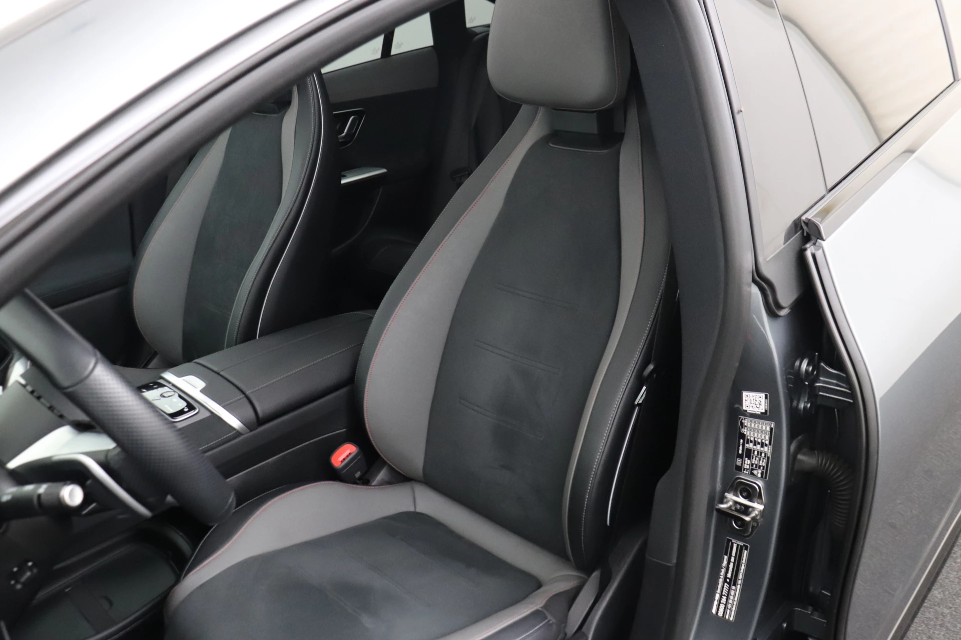 Hoofdafbeelding Mercedes-Benz EQE