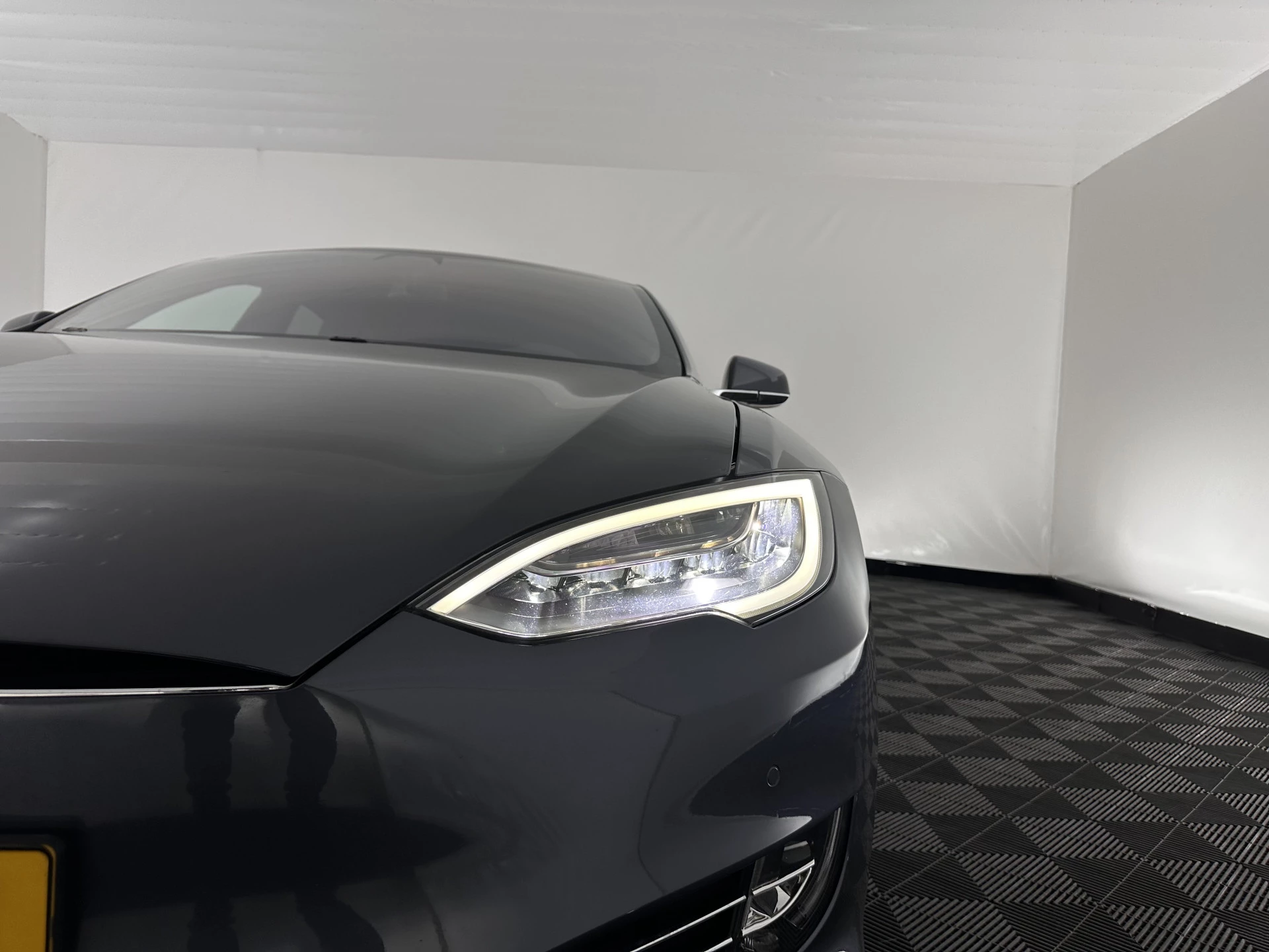 Hoofdafbeelding Tesla Model S