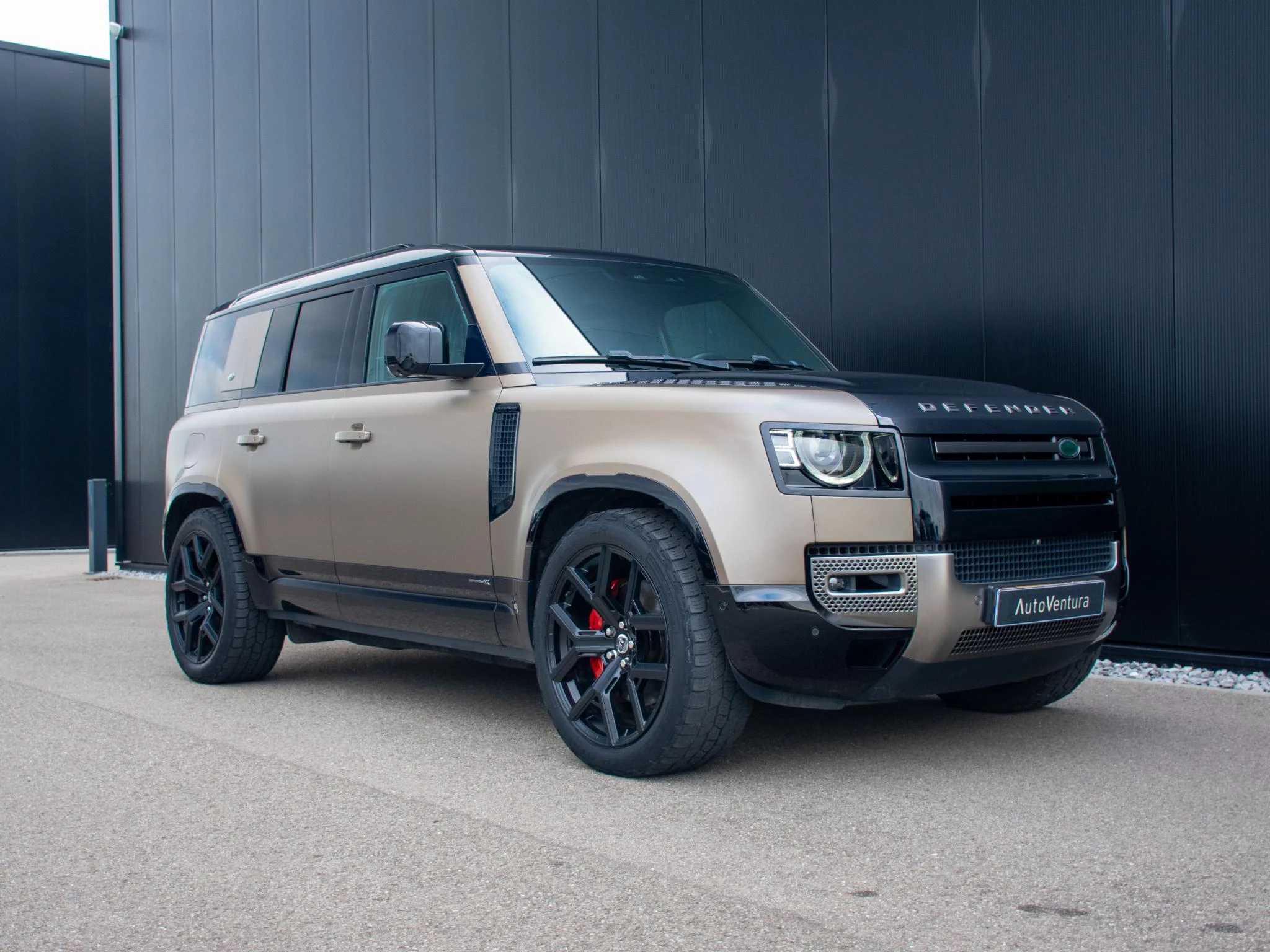 Hoofdafbeelding Land Rover Defender