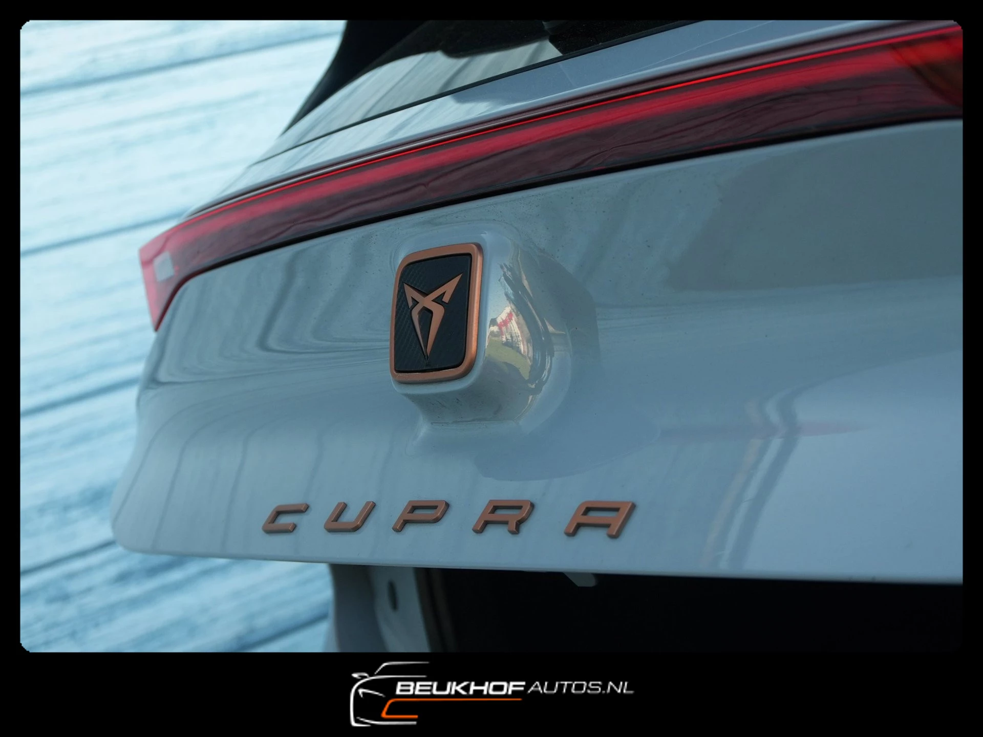 Hoofdafbeelding CUPRA Born