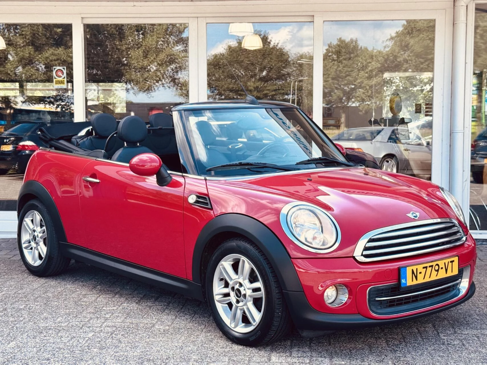 Hoofdafbeelding MINI Cooper Cabrio