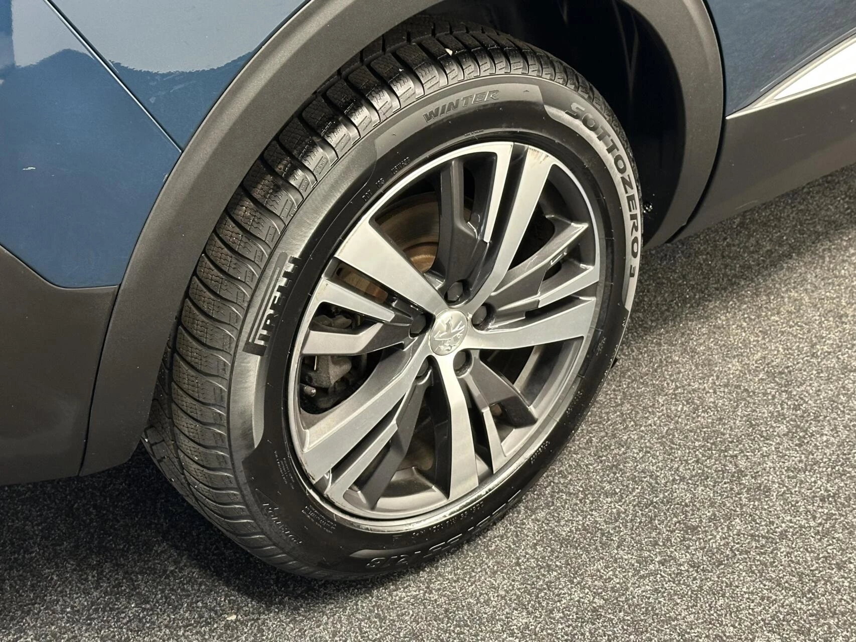 Hoofdafbeelding Peugeot 5008