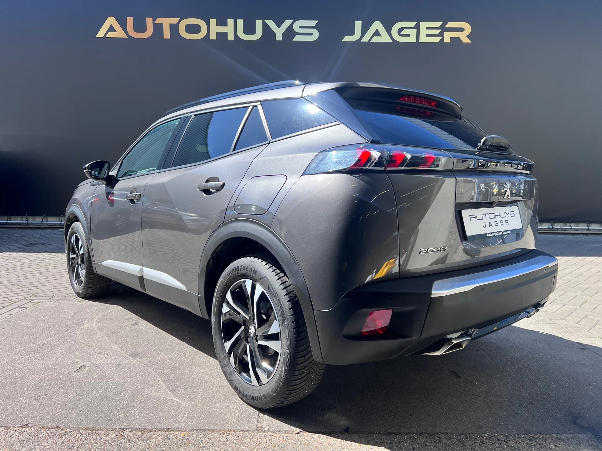 Hoofdafbeelding Peugeot 2008