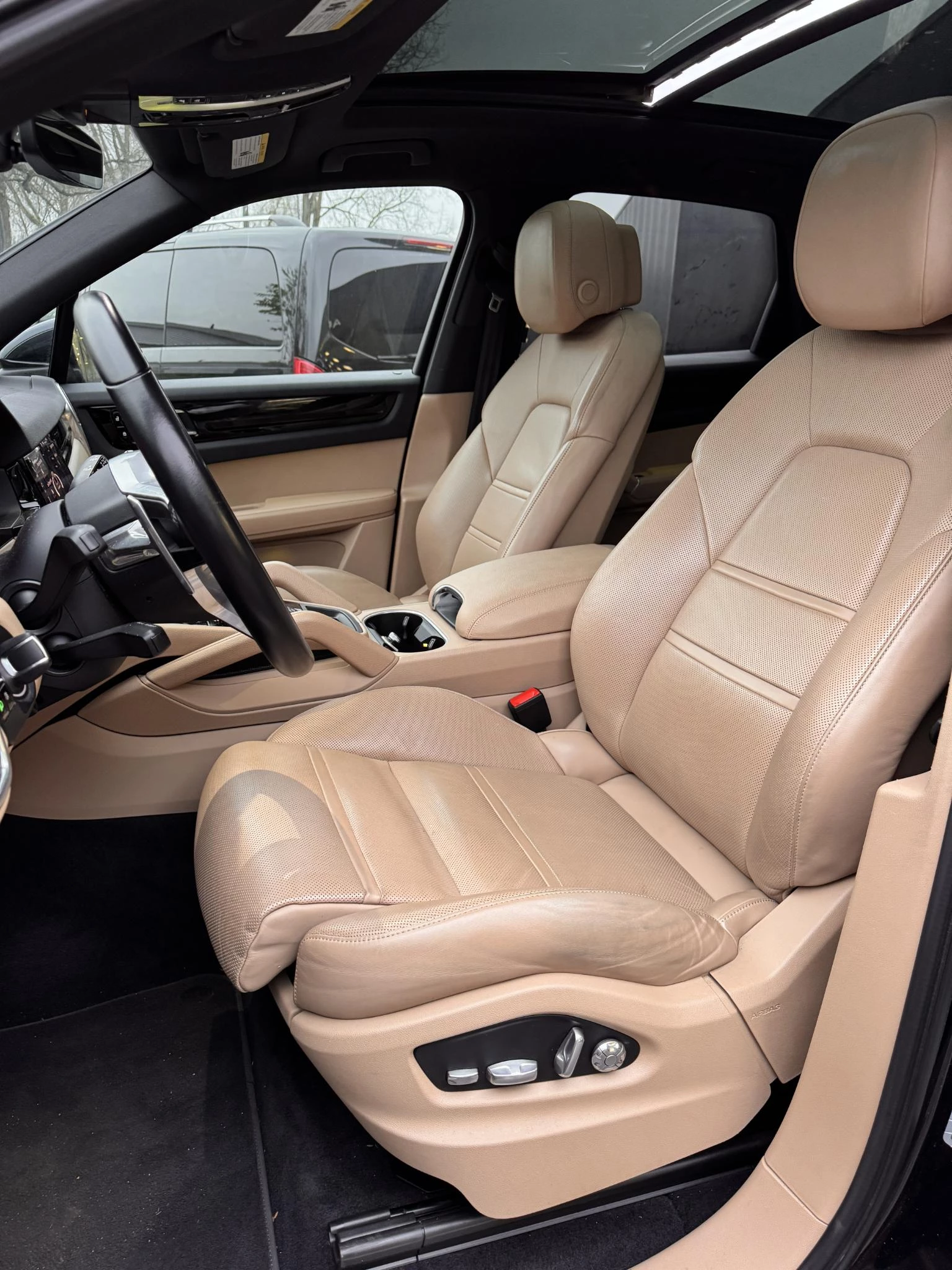 Hoofdafbeelding Porsche Cayenne