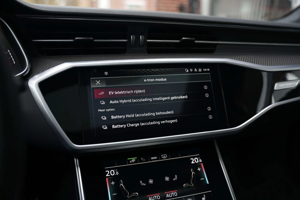 Hoofdafbeelding Audi A6