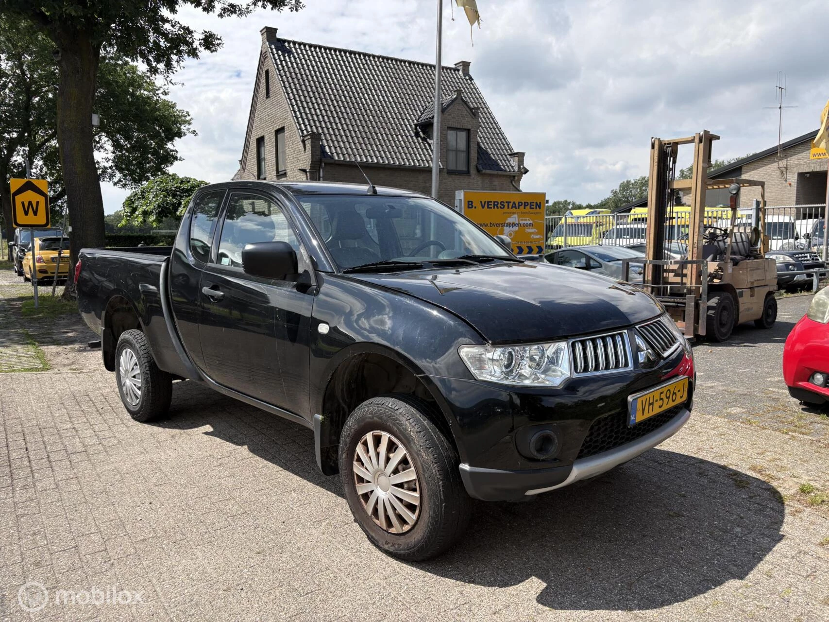 Hoofdafbeelding Mitsubishi L200