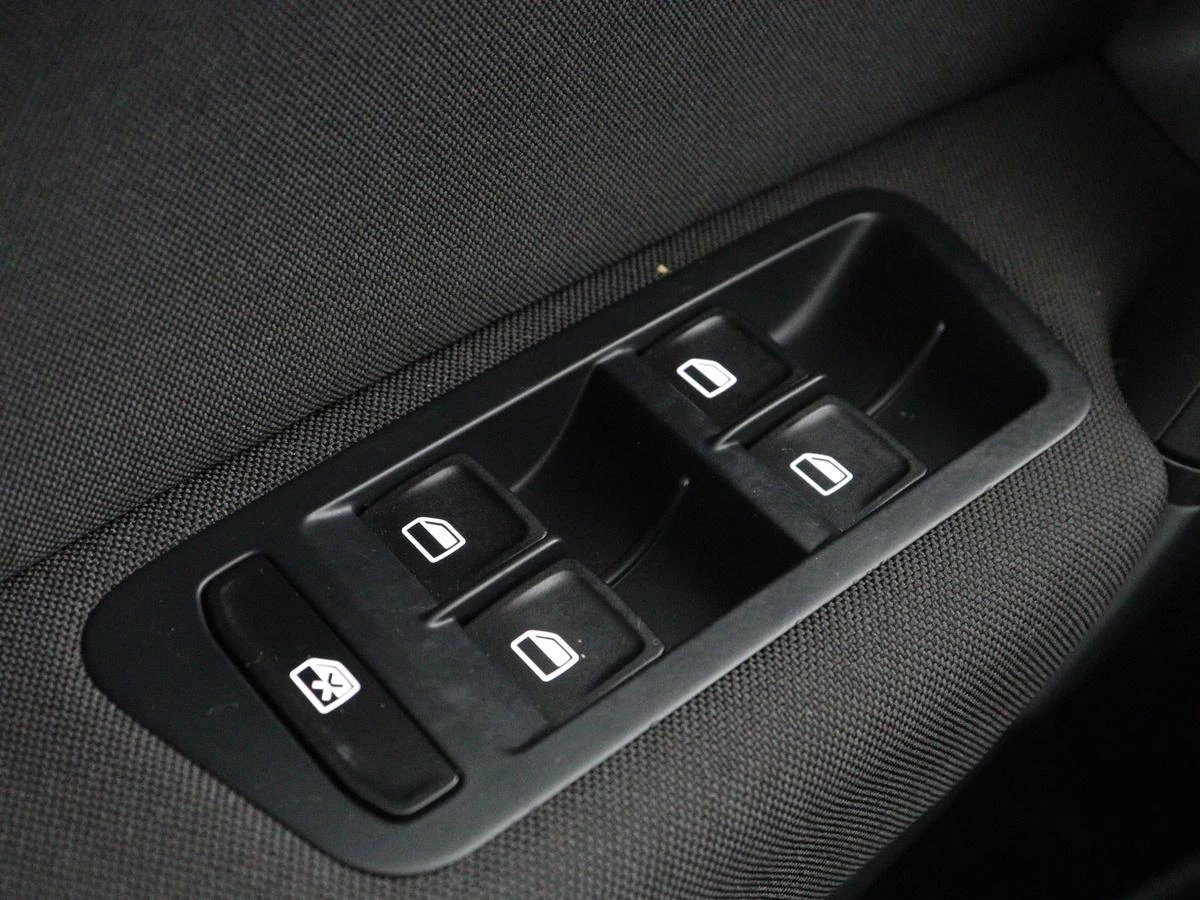 Hoofdafbeelding Volkswagen Golf Sportsvan