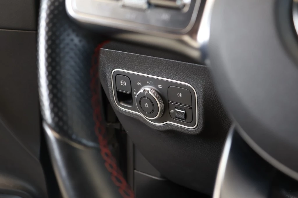 Hoofdafbeelding Mercedes-Benz EQB