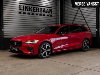 Volvo V60 2.0 T8 Long Range Hybrid AWD Plus Dark | SOH 97,5% | Panodak | H&K | Pilot Assist | 19 inch | NL Auto |