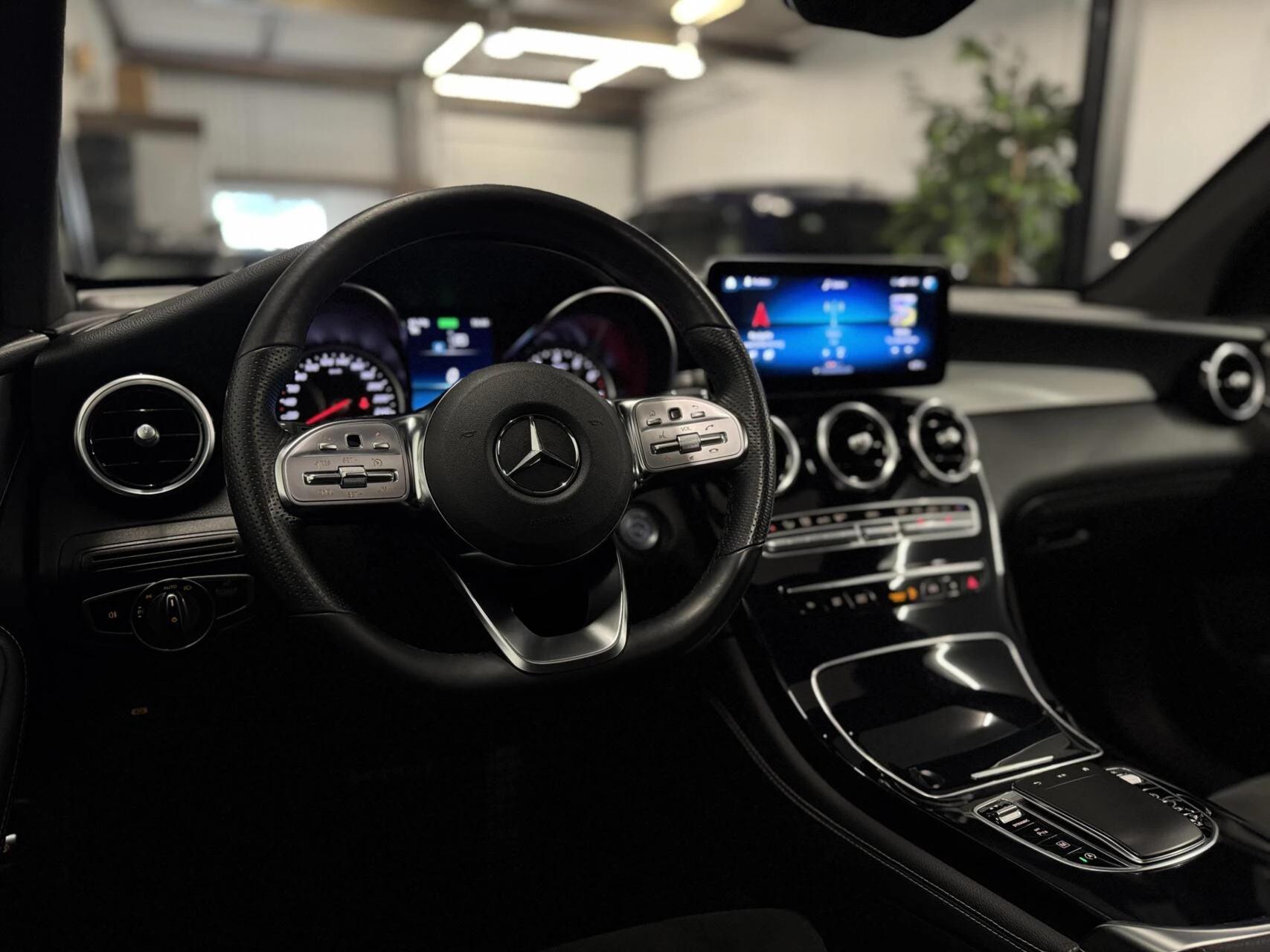 Hoofdafbeelding Mercedes-Benz GLC