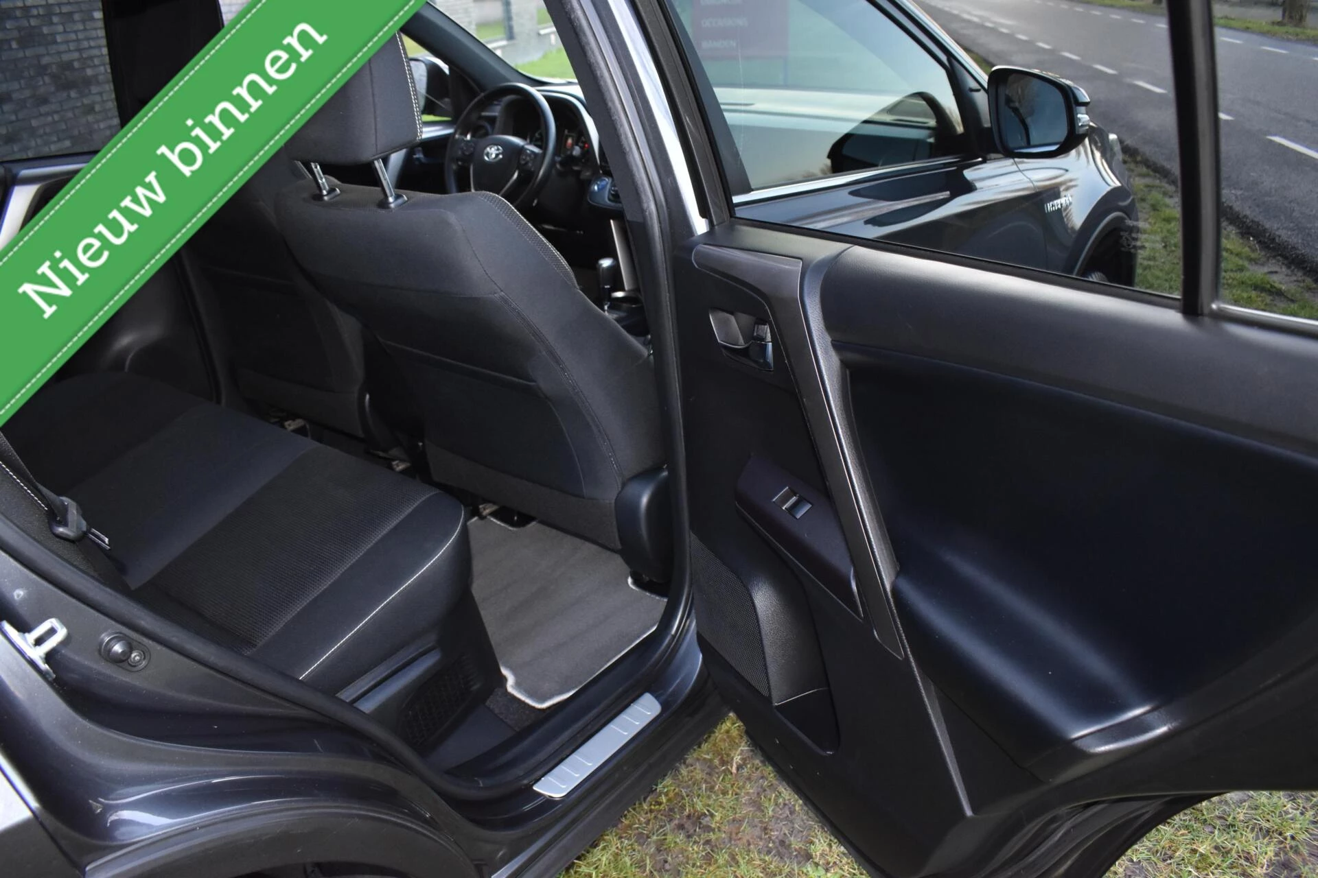 Hoofdafbeelding Toyota RAV4