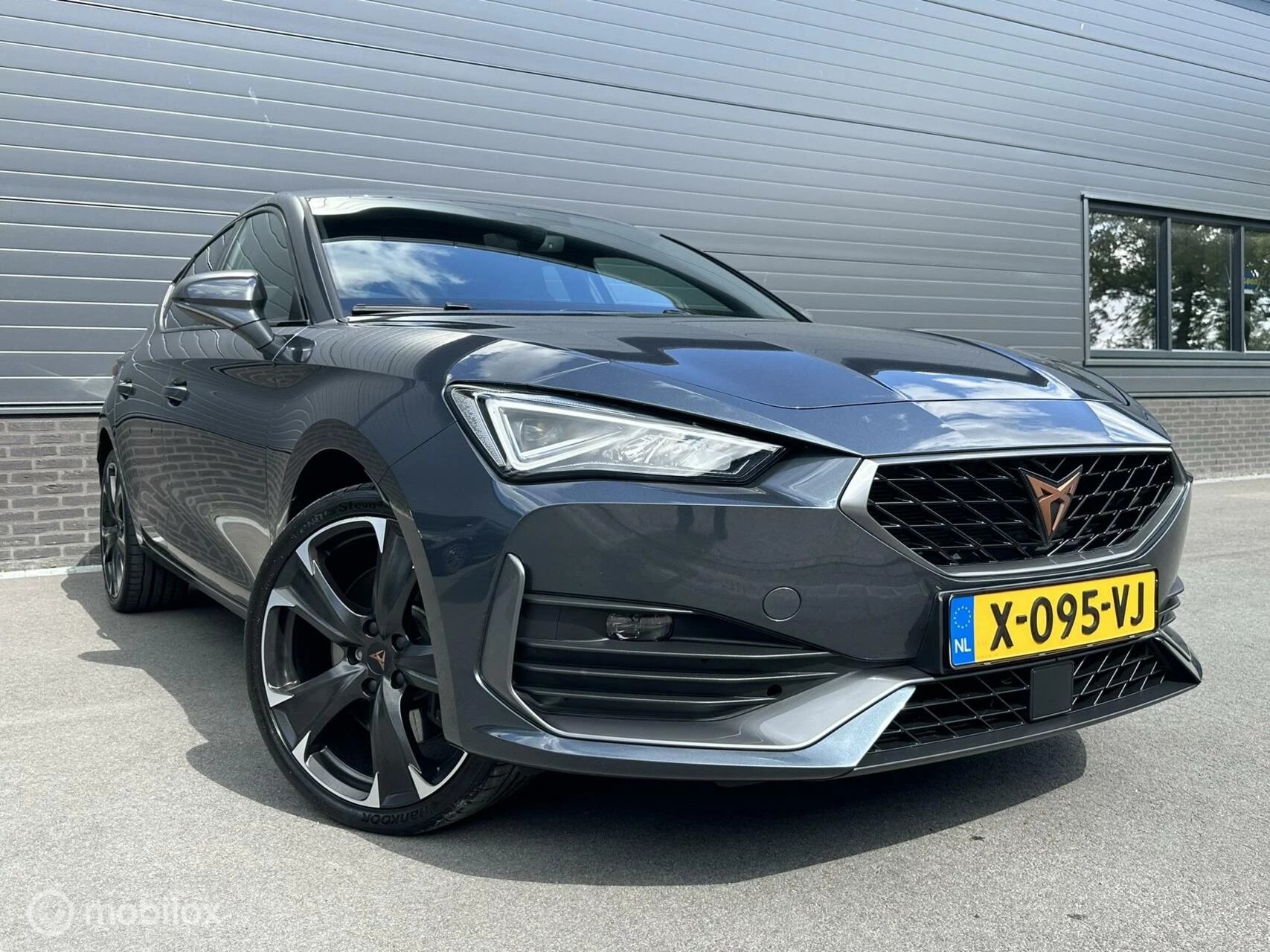 Hoofdafbeelding CUPRA Leon