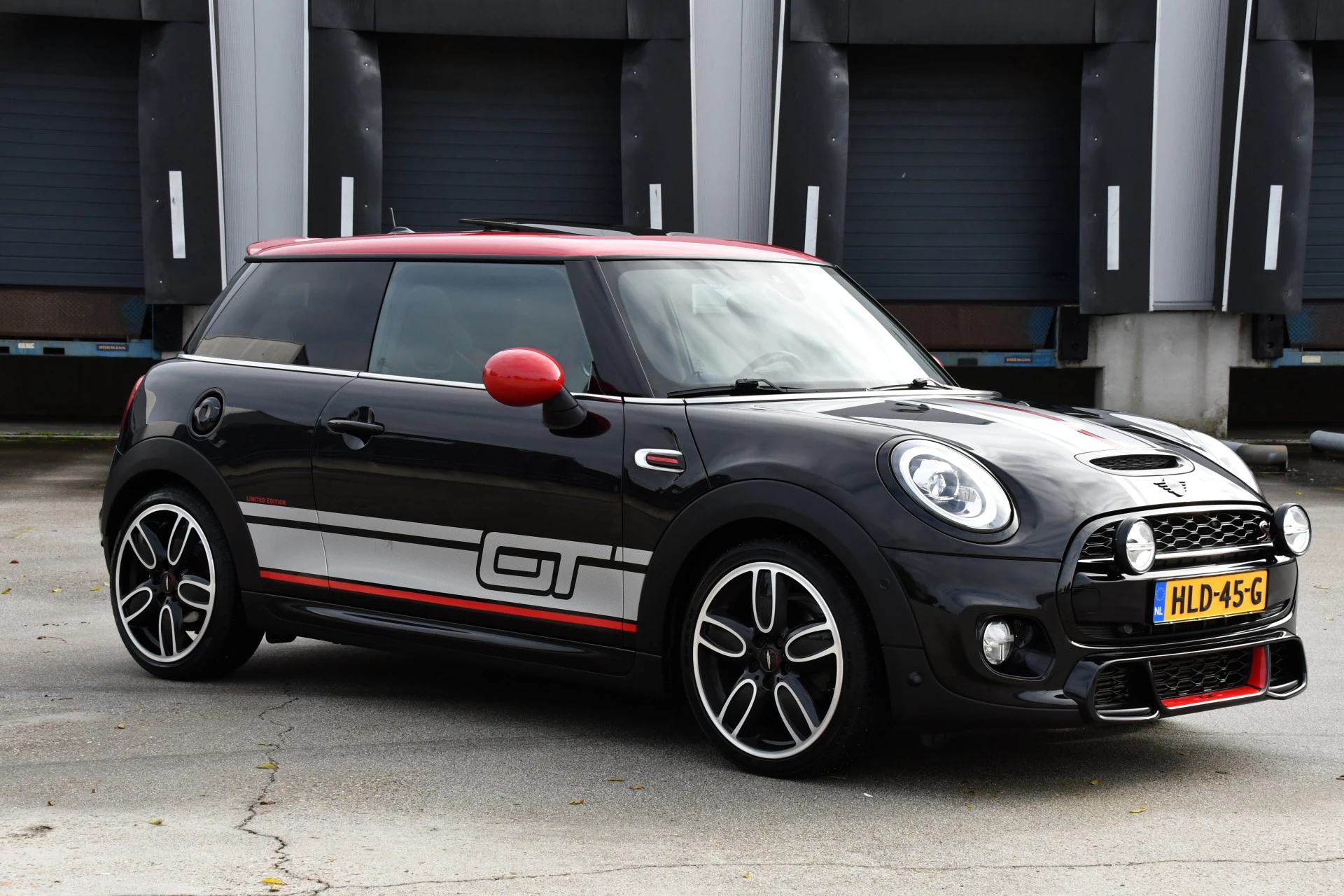 Hoofdafbeelding MINI Cooper S