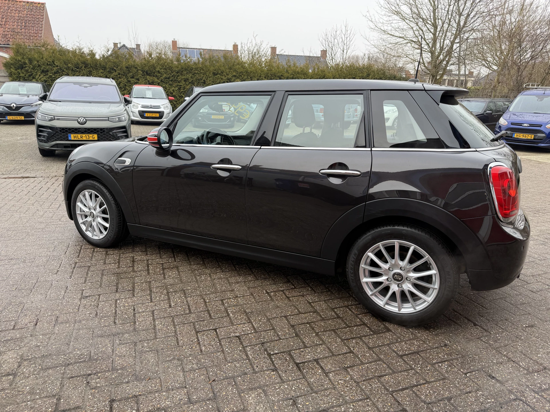 Hoofdafbeelding MINI One