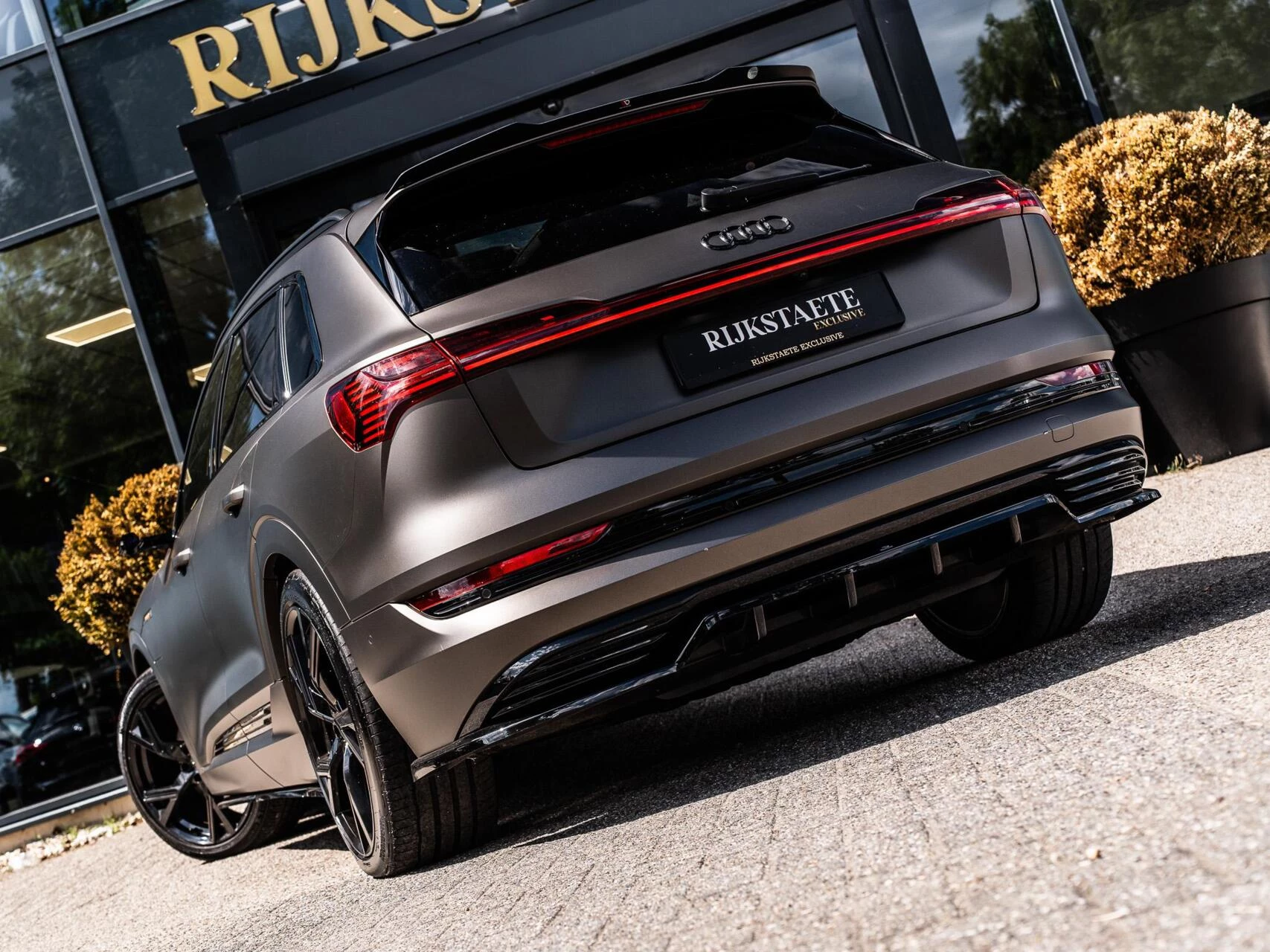 Hoofdafbeelding Audi e-tron