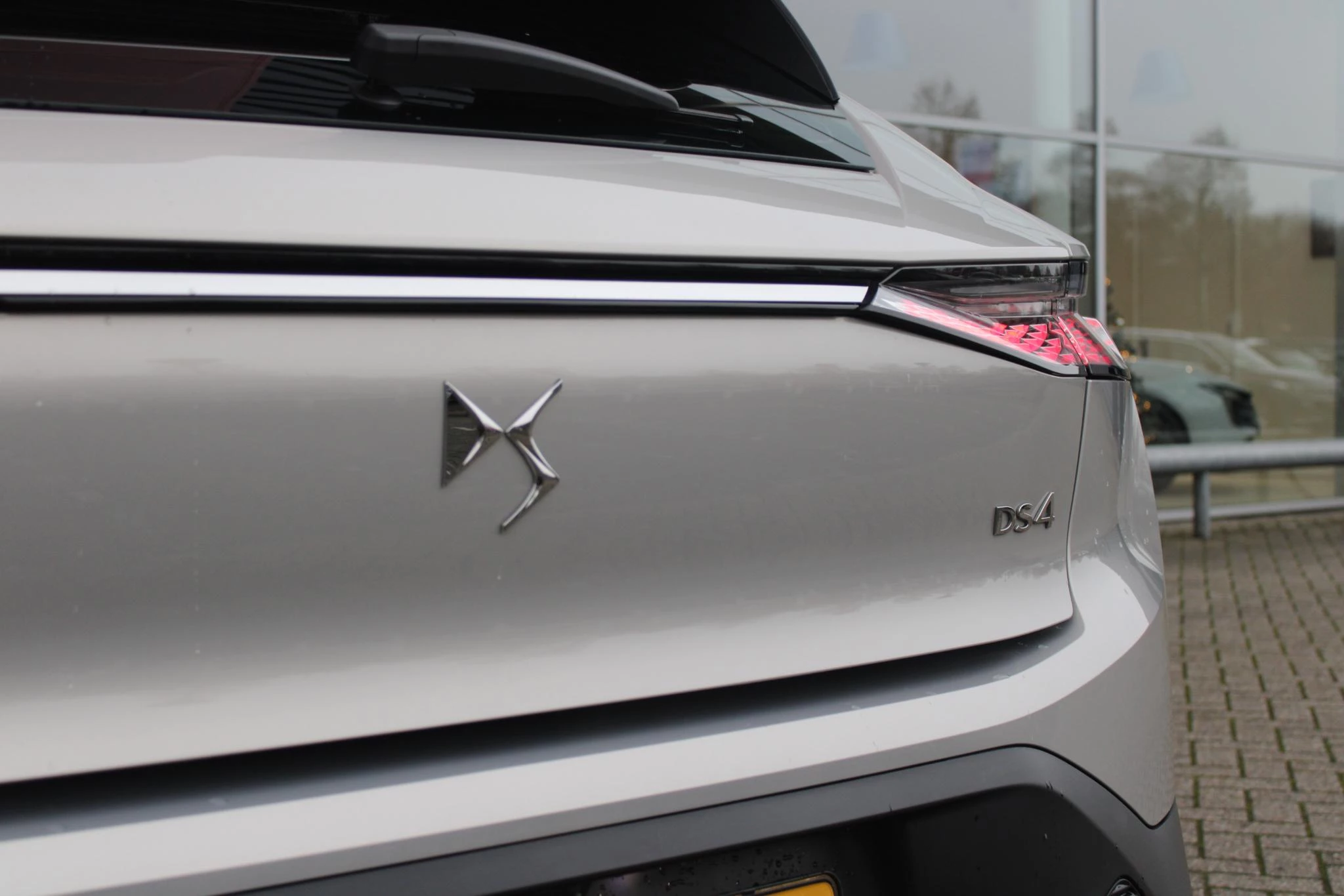 Hoofdafbeelding DS DS 4