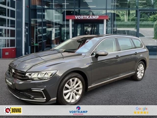 Hoofdafbeelding Volkswagen Passat Volkswagen Passat Variant 1.4 TSI DSG GTE CAMERA/NAVI/CARPLAY/ACC/STOELVERW