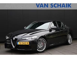 Alfa Romeo Giulia 2.0T Super | LEDER | MEMORY | STOEL/STUURVERW. | TREKHAAK | CAMERA | NAVI | CRUISE |