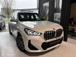 BMW X1 xDrive30e M Pano,ACC,Trhaak,leder,massage,hud