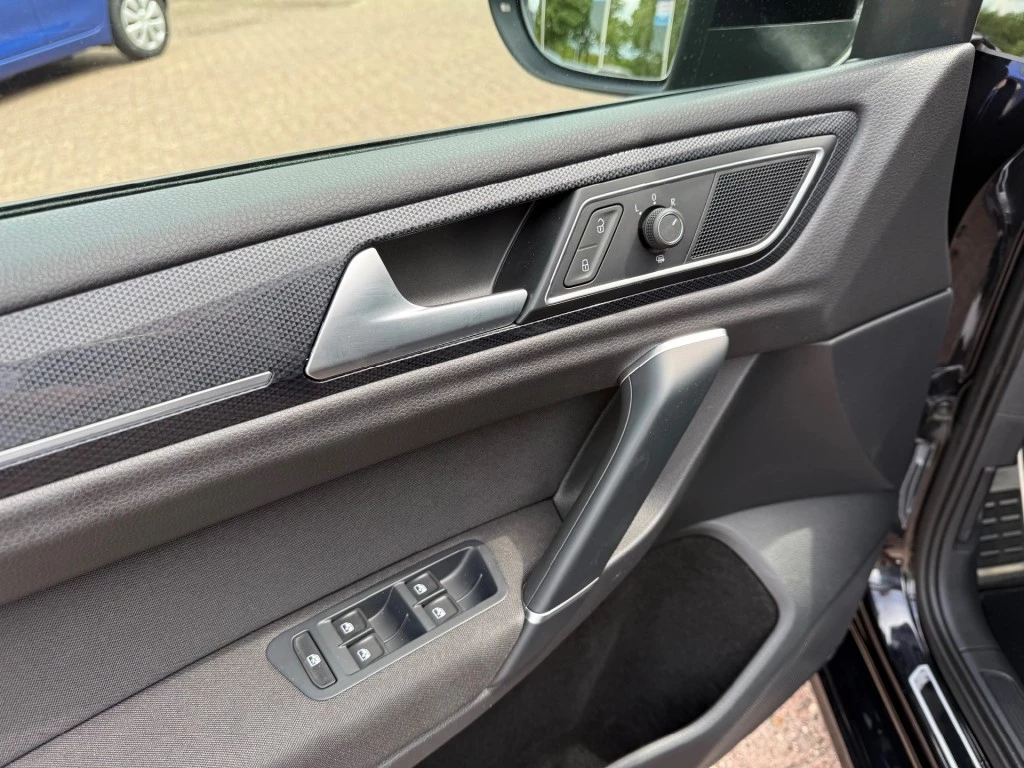 Hoofdafbeelding Volkswagen Golf Sportsvan