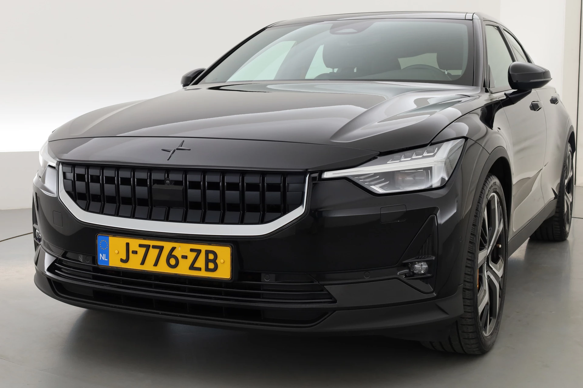 Hoofdafbeelding Polestar 2