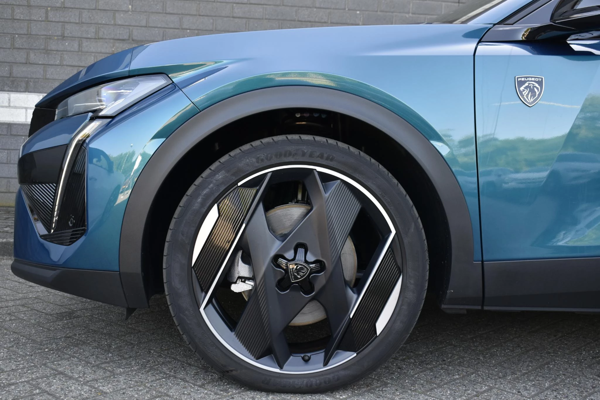 Hoofdafbeelding Peugeot 408