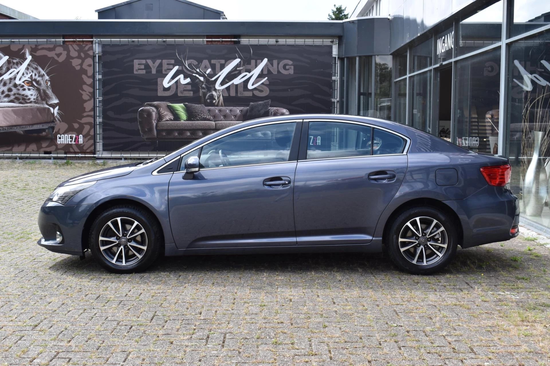 Hoofdafbeelding Toyota Avensis