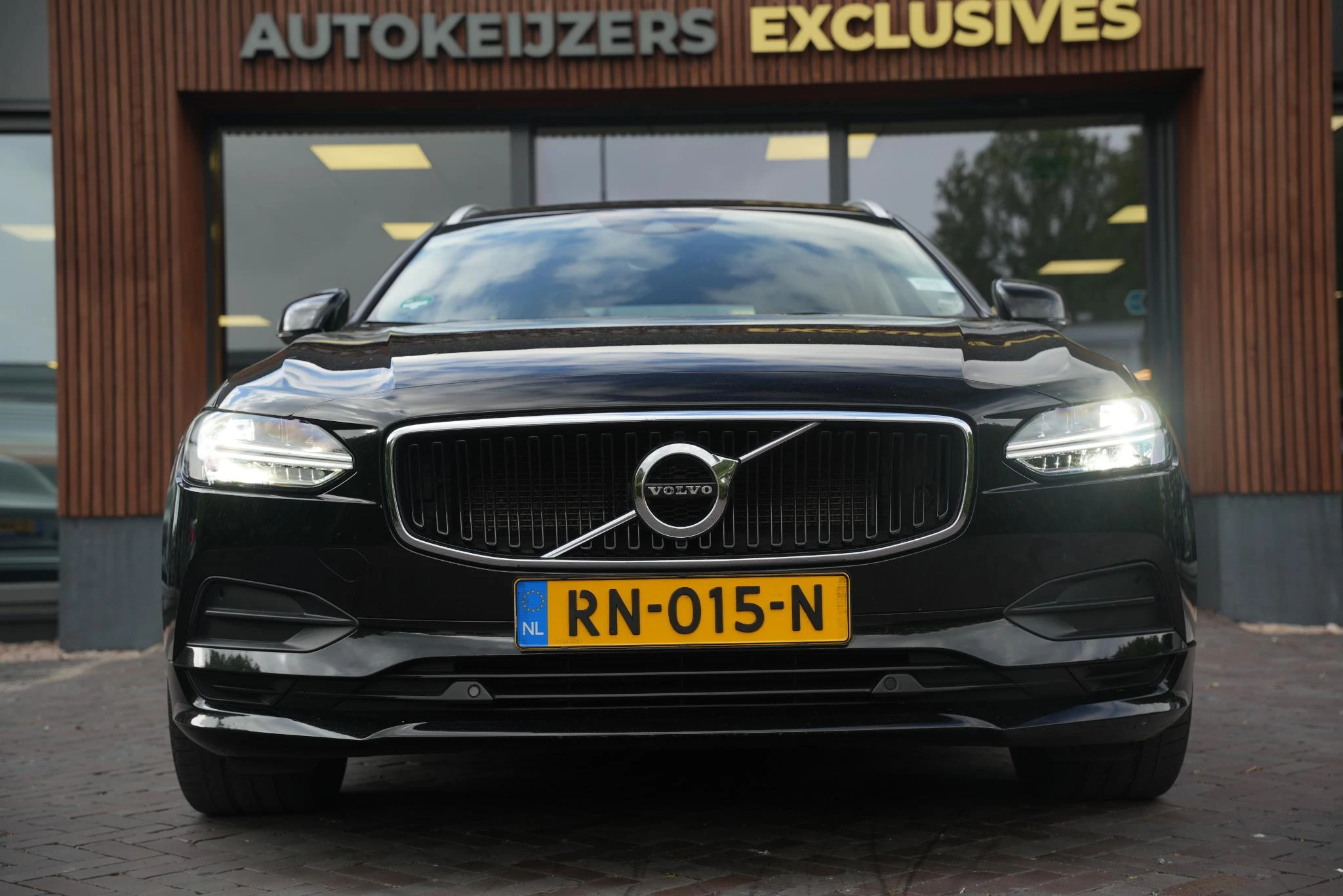 Hoofdafbeelding Volvo V90