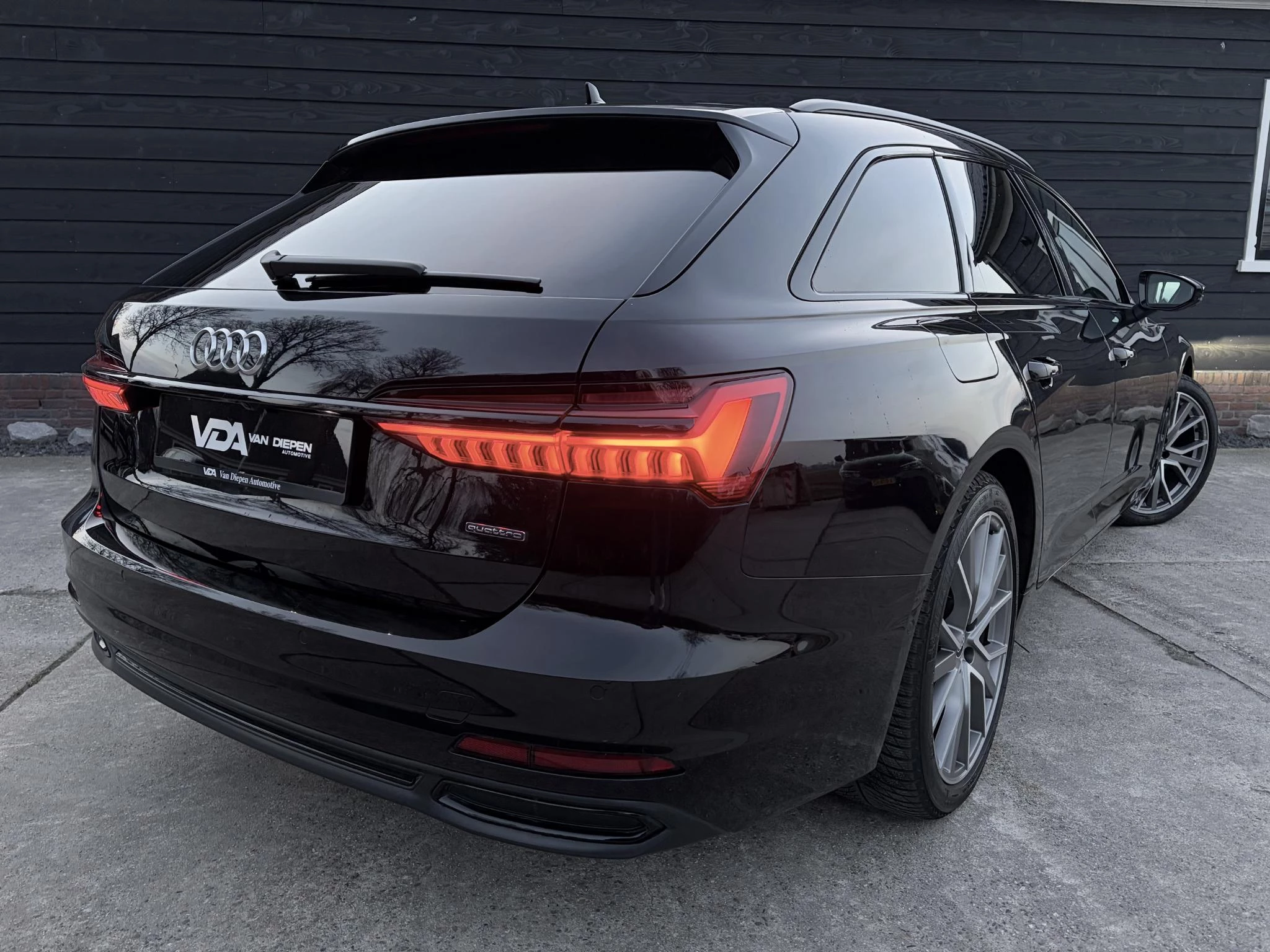 Hoofdafbeelding Audi A6