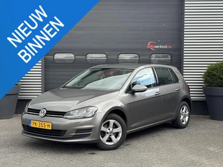 Volkswagen Golf 1.2 TSI Connected Series | Navigatie | Carplay | Cruise Control | Lichtmetalen Velgen |