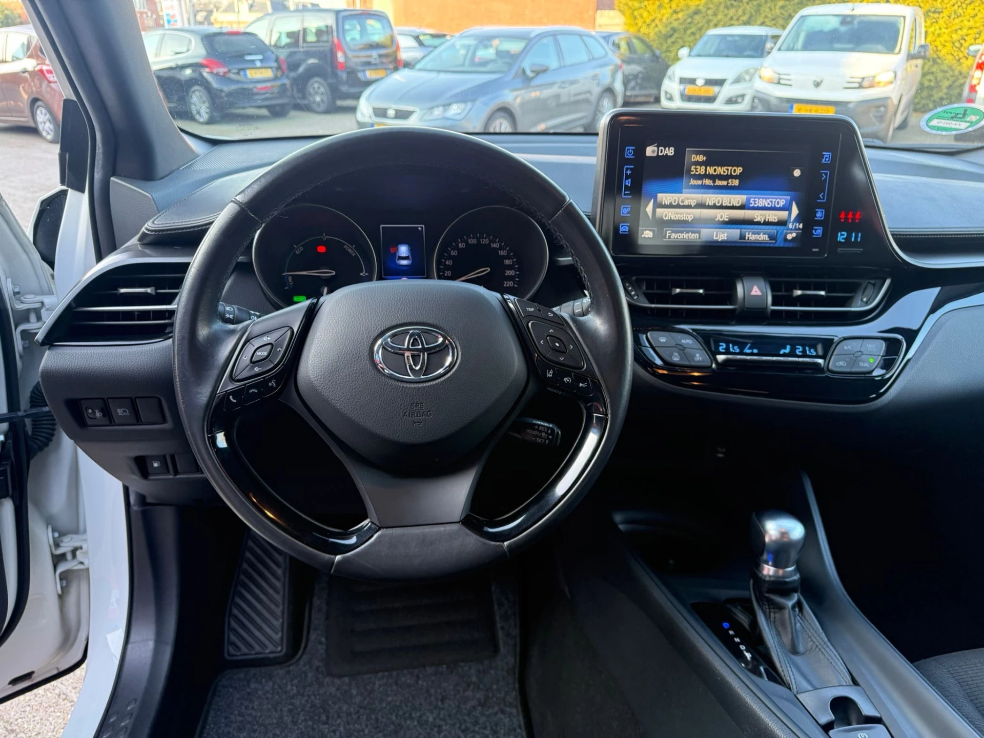 Hoofdafbeelding Toyota C-HR